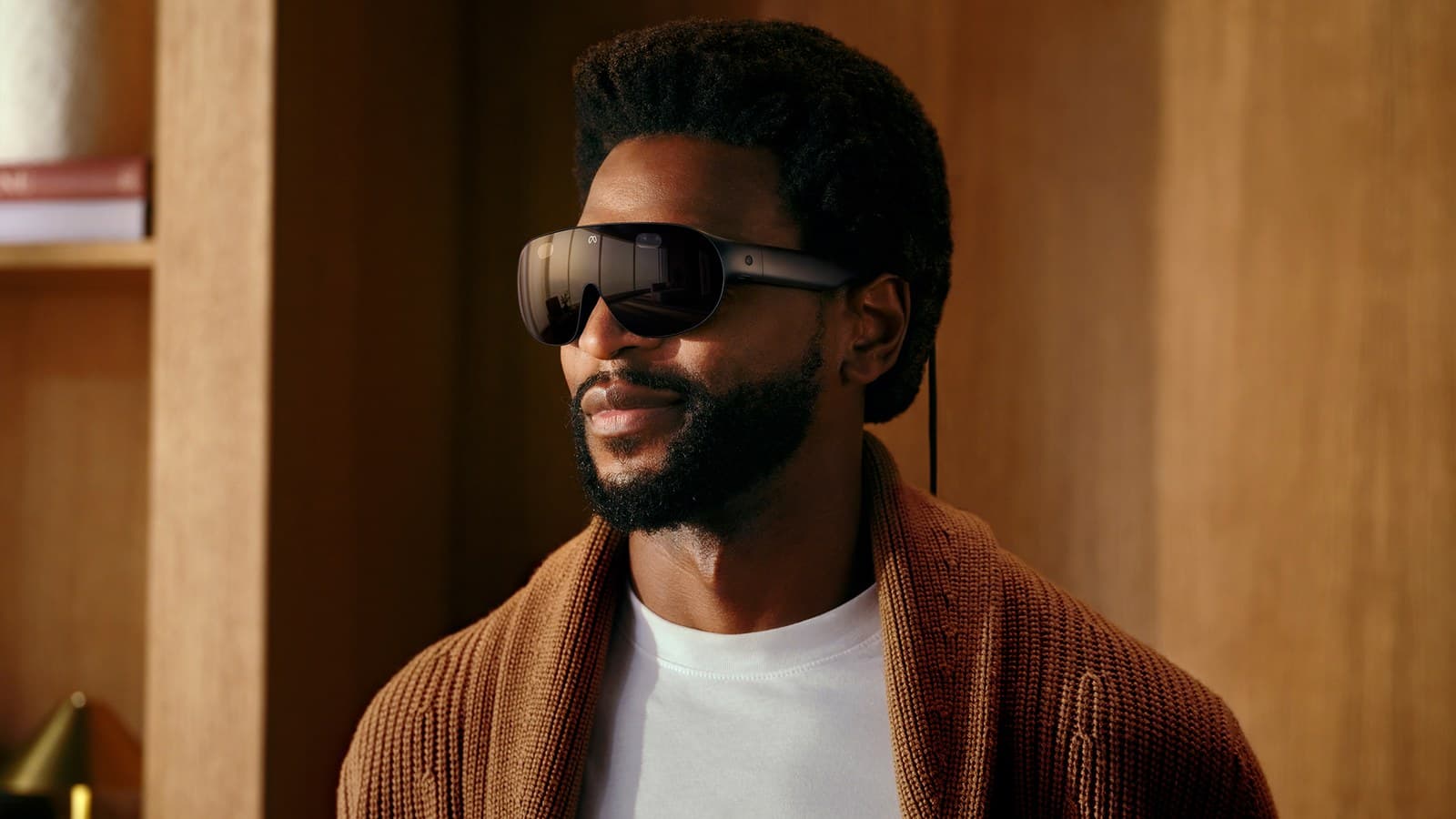 Meta's New VR Glasses Weigh 100 Grams Because the Computer Left Your Face